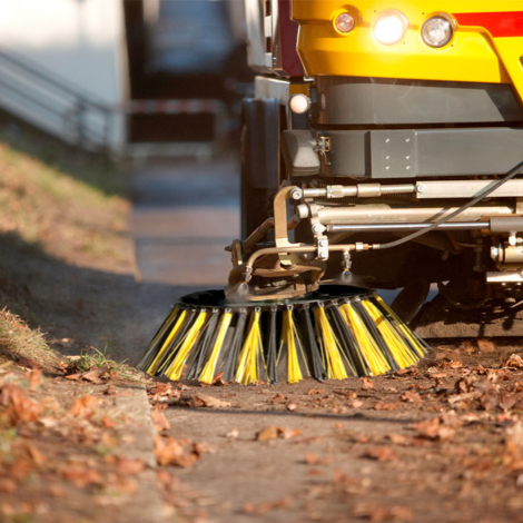 Gutter brush steel plate